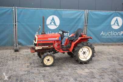 Tractor Yanmar F16D