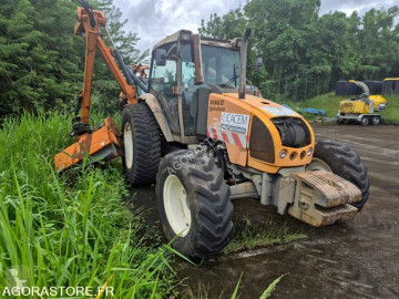 Tractor Renault