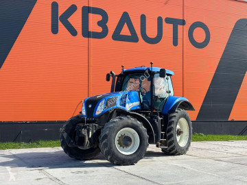 Tractor agrícola New Holland