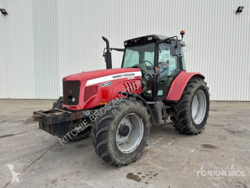 Tractor Massey Ferguson