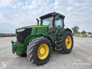 John Deere mezőgazdasági traktor