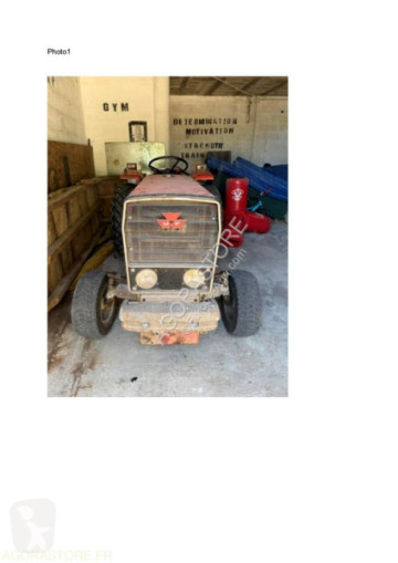 Tracteur agricole Massey Ferguson