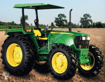 Tractor agrícola John Deere novo