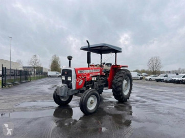 Tractor Massey Ferguson nou