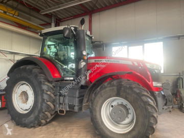 Tractor Massey Ferguson