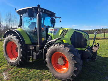 Tractor Claas
