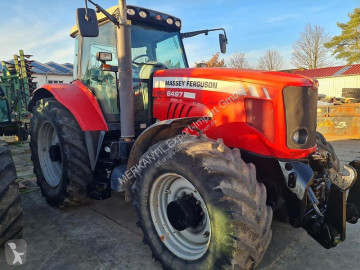 Tracteur agricole Massey Ferguson