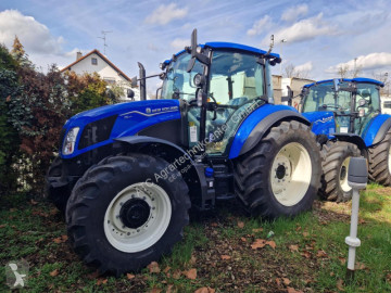 Tractor New Holland