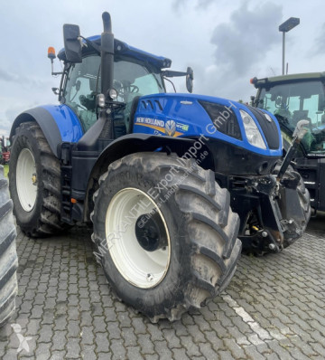 Tracteur agricole New Holland