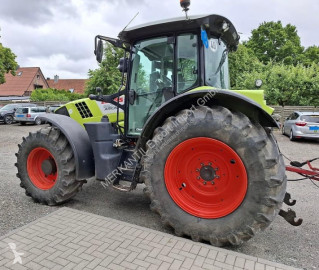 Tracteur agricole Claas