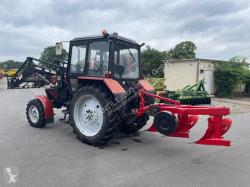 Tracteur agricole Belarus