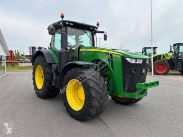 Tracteur agricole John Deere