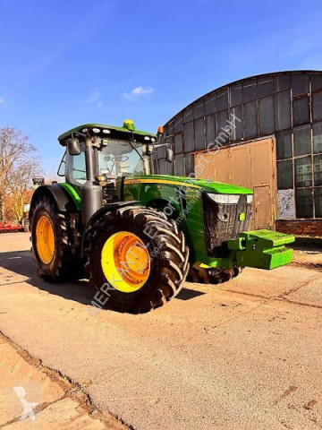 Tracteur agricole John Deere