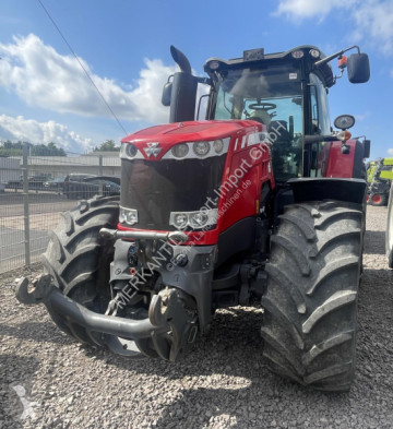 Tracteur agricole Massey Ferguson