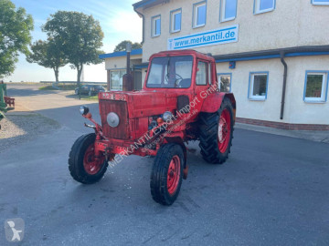 Tracteur agricole Belarus