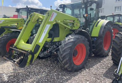 Tracteur agricole Claas