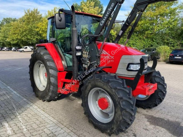 Tracteur agricole Mc Cormick