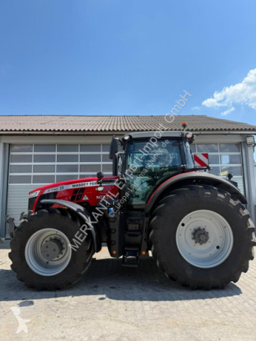 Tracteur agricole Massey Ferguson