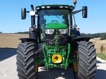 Tracteur agricole John Deere