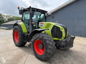 Tracteur agricole Claas
