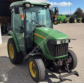 Tracteur agricole John Deere
