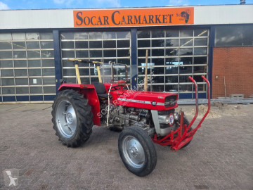 Tracteur agricole Massey Ferguson