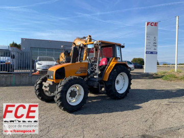 Tractor Renault