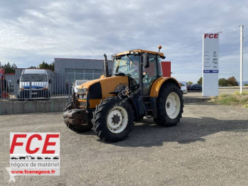 Tractor Renault