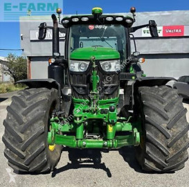 Трактор John Deere