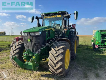 Трактор John Deere
