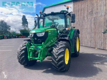 Трактор John Deere