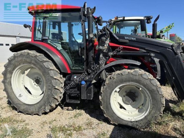 Трактор Valtra