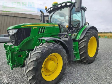 Трактор John Deere