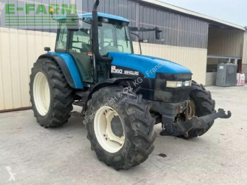 Трактор New Holland