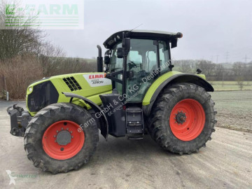 Tractor Claas arion 650