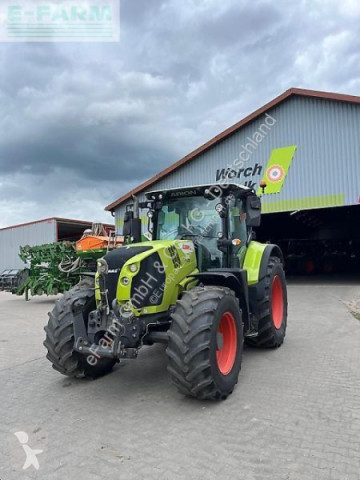 Трактор Claas