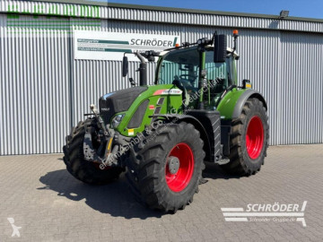 Tracteur agricole Fendt 724 vario s4 profi plus