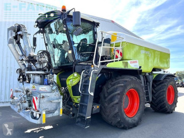 Tractor Claas