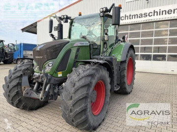 Tracteur agricole Fendt 724 vario s4 profi plus