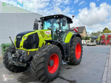 Tractor Claas axion 830