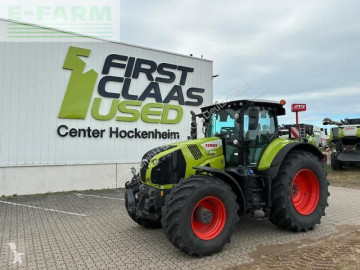 Tractor Claas