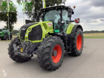 Tractor Claas