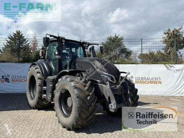 Tractor Valtra