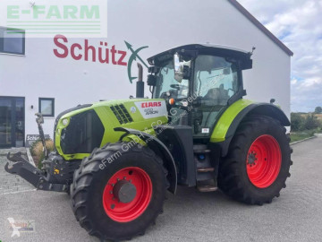 Tractor Claas