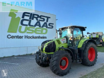 Tractor Claas