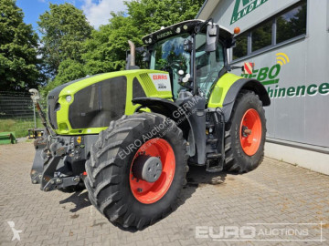 Tractor Claas