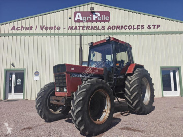 Tracteur agricole Case 1056XL