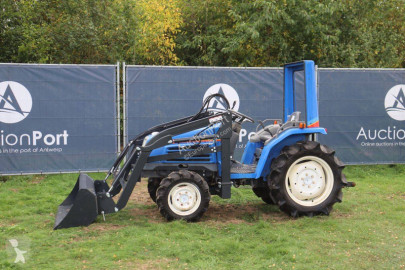 Tracteur agricole Iseki