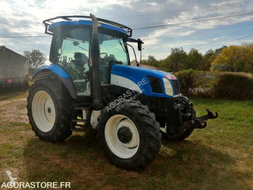 Tracteur agricole New Holland TSA 100