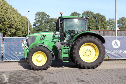 Zemědělský traktor John Deere 6R 195 6195R